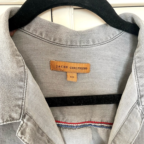 Jachs Girlfriend tencel button down, size XS (but fits up to a medium) - Picture 2 of 5